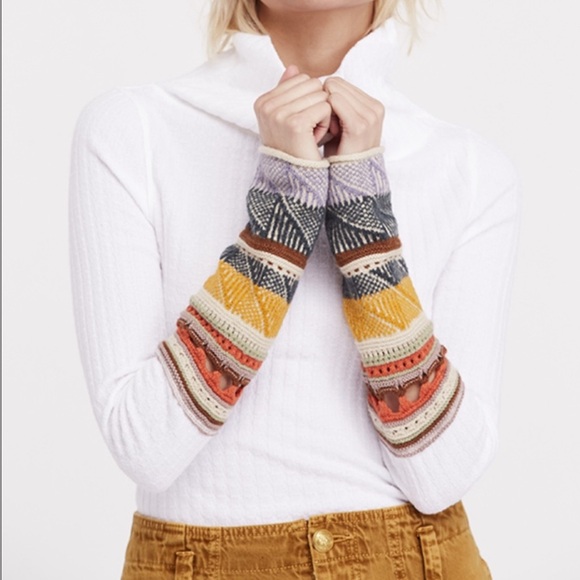 Free People long sleeve top - Picture 3 of 12
